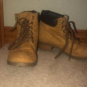 Soda boots. Size 7.5